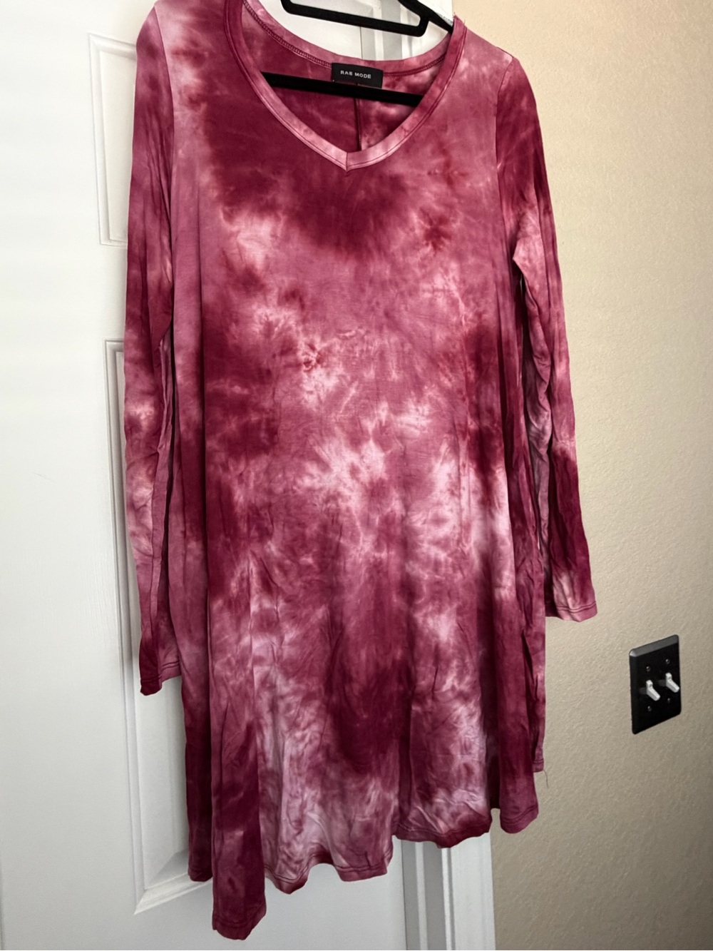 Rae Mode Tie-Dye V-Neck Tunic Dress in Berry